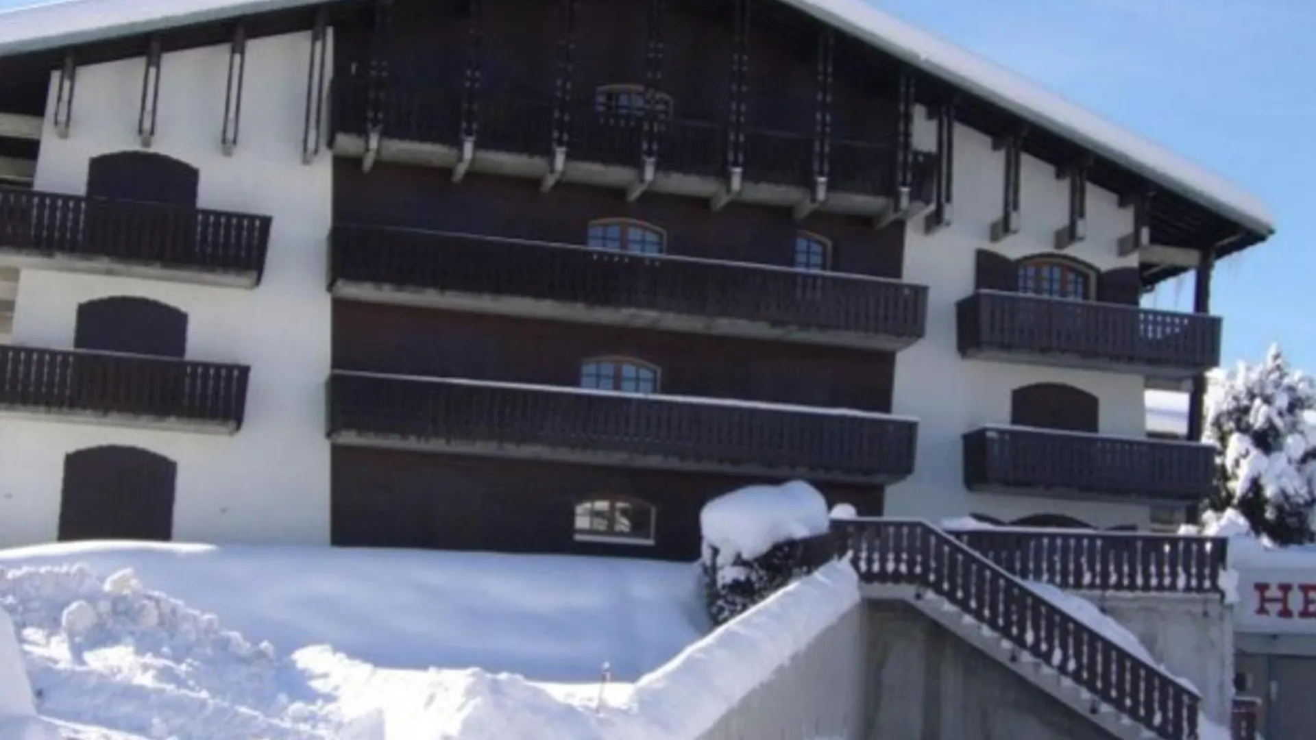 Bel Appartement Renove 2 Pieces Avec Balcons, Proche Du Centre, Parking, Wi-Fi - Fr-1-598-119 location